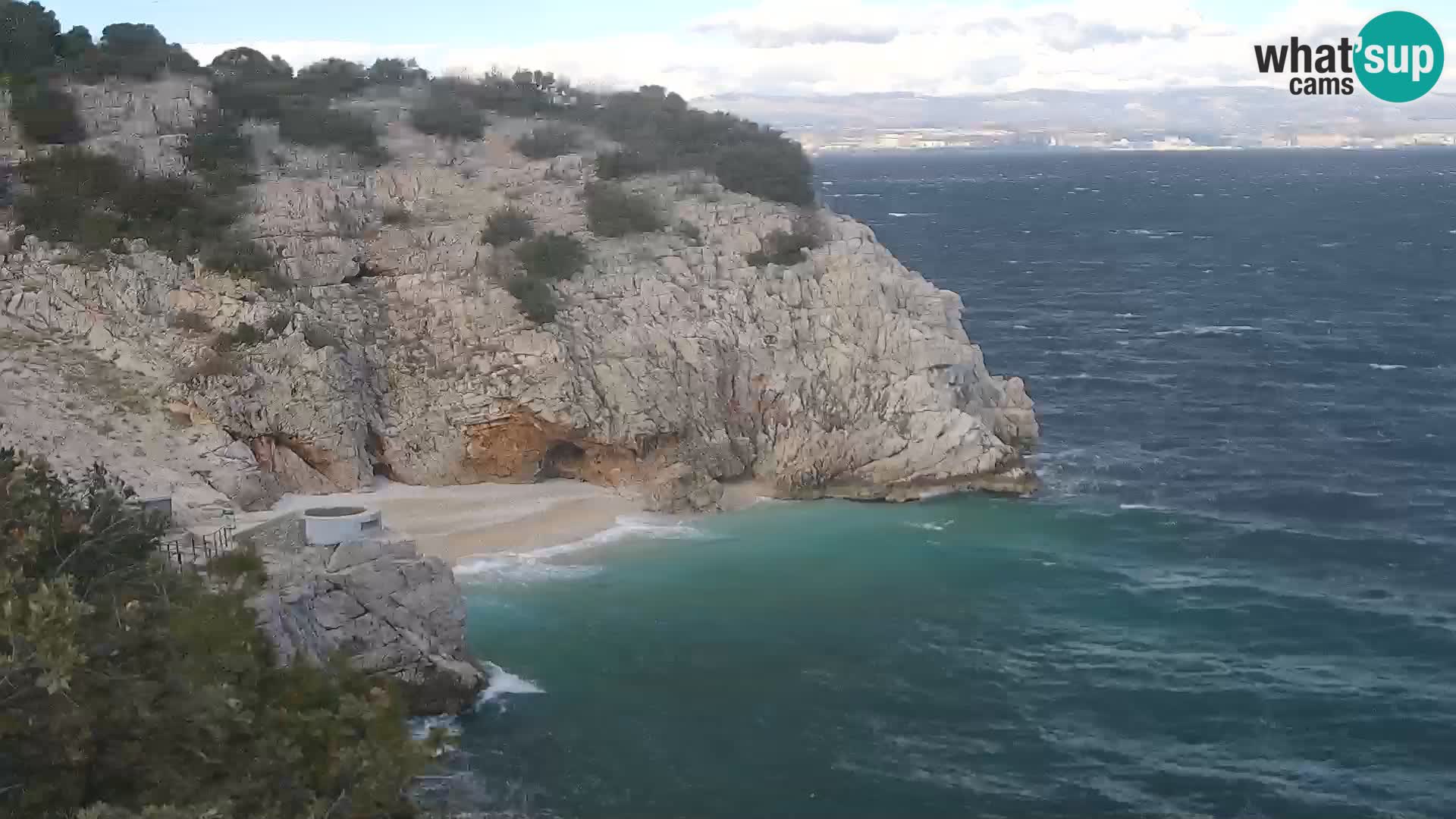 Spletna kamera Brseč plaža – Mošćenička Draga – Hrvaška