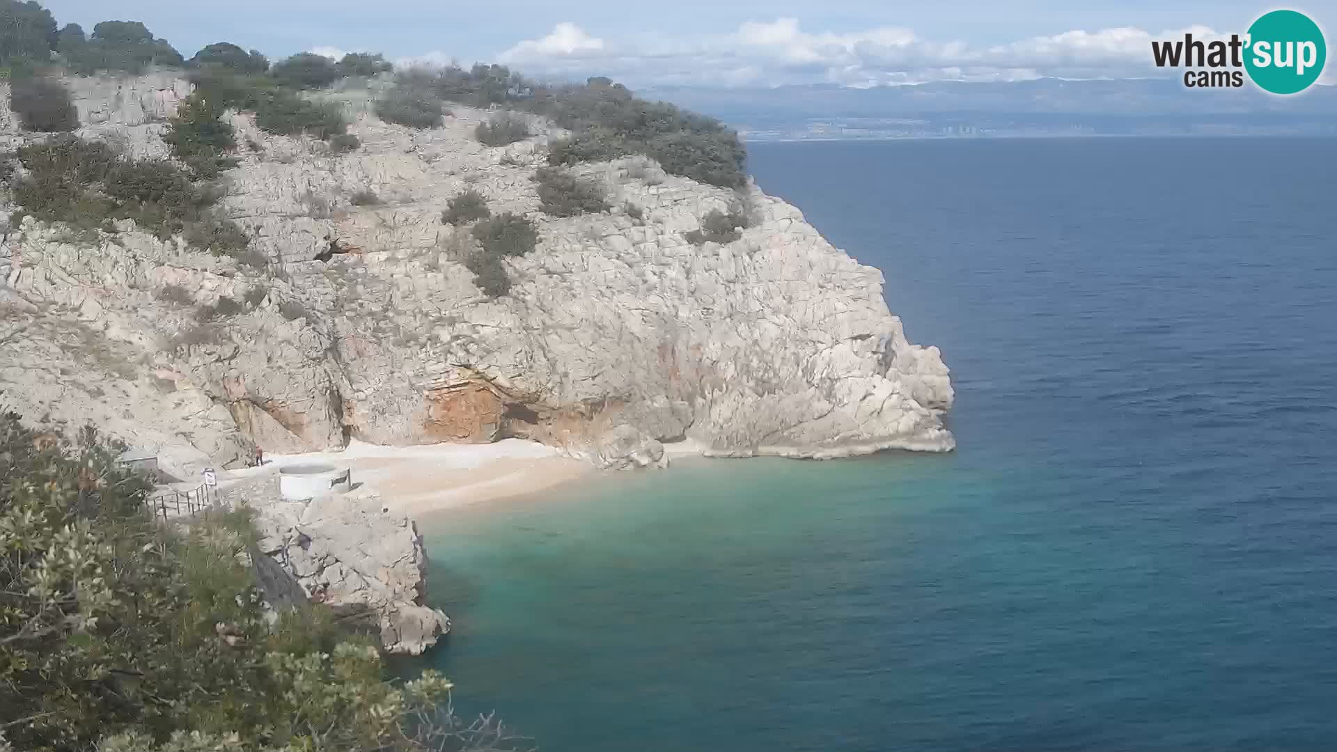 Spletna kamera Brseč plaža – Mošćenička Draga – Hrvaška
