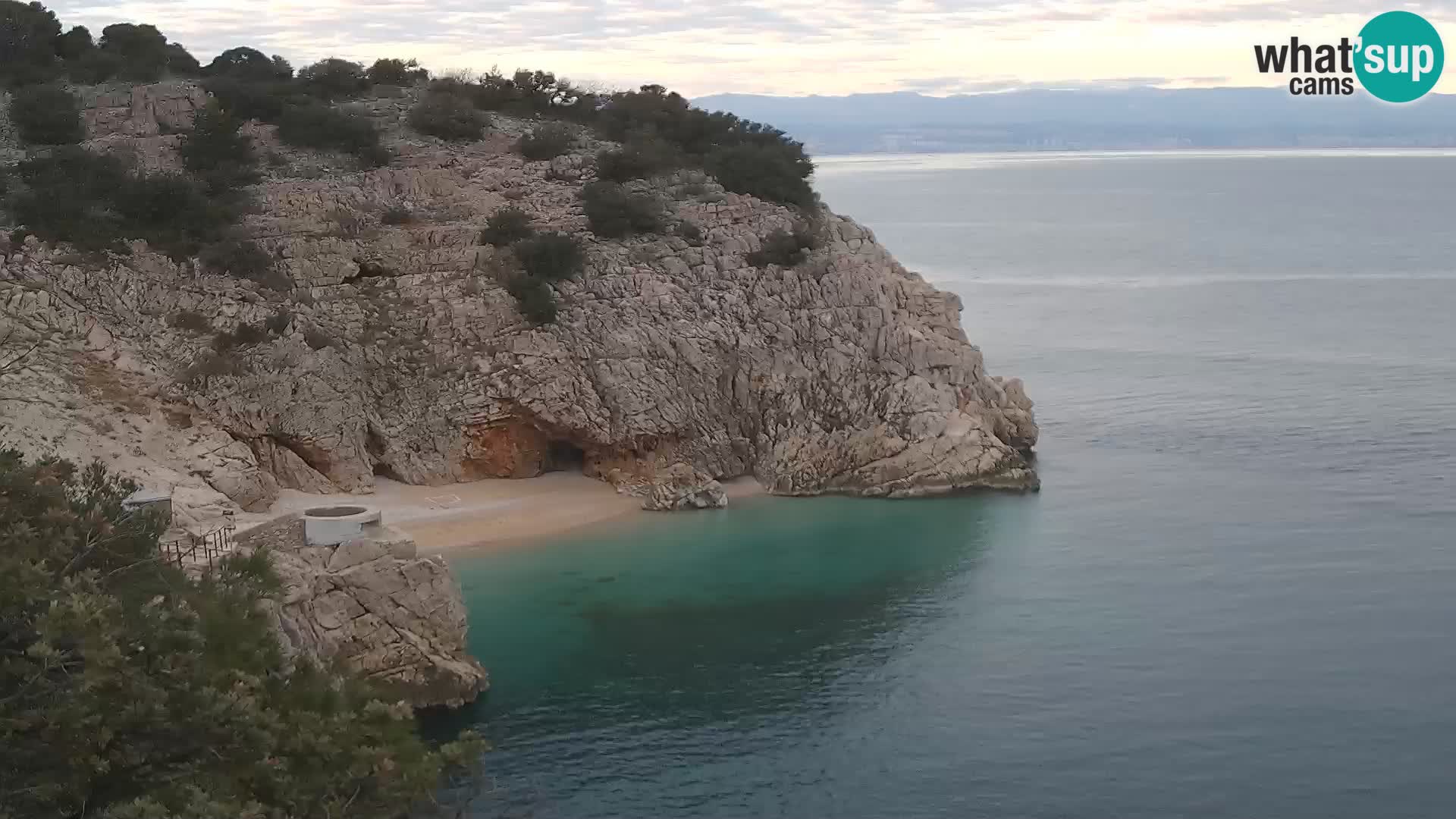 Cámara web de la playa de Brseč en Mošćenička Draga, Croacia