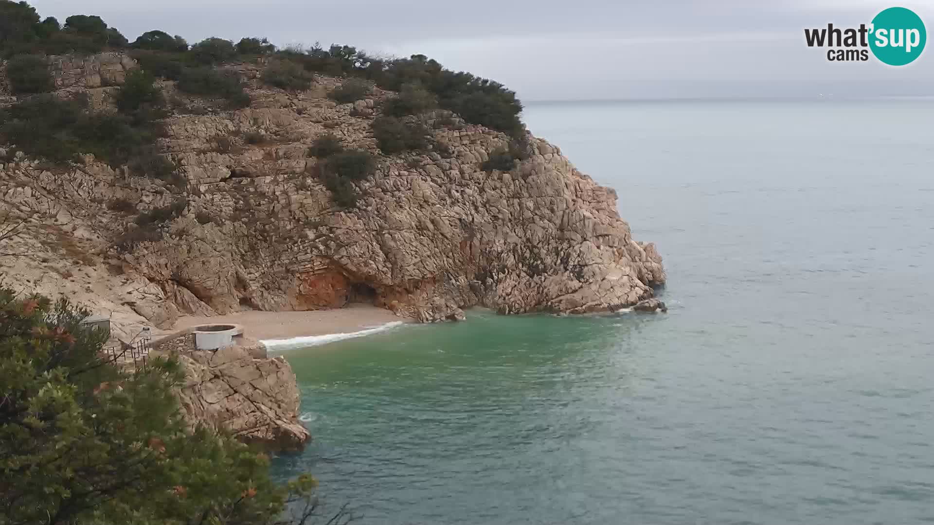 Spletna kamera Brseč plaža – Mošćenička Draga – Hrvaška
