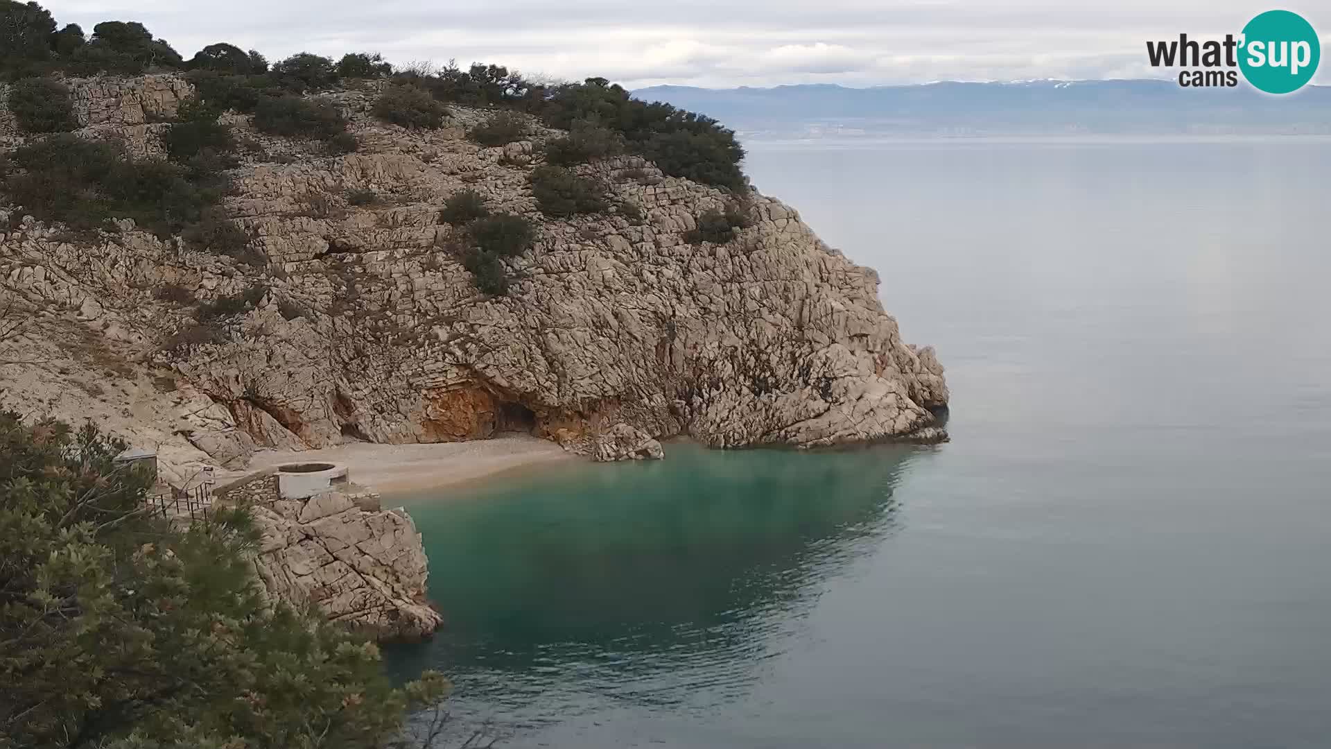 Cámara web de la playa de Brseč en Mošćenička Draga, Croacia