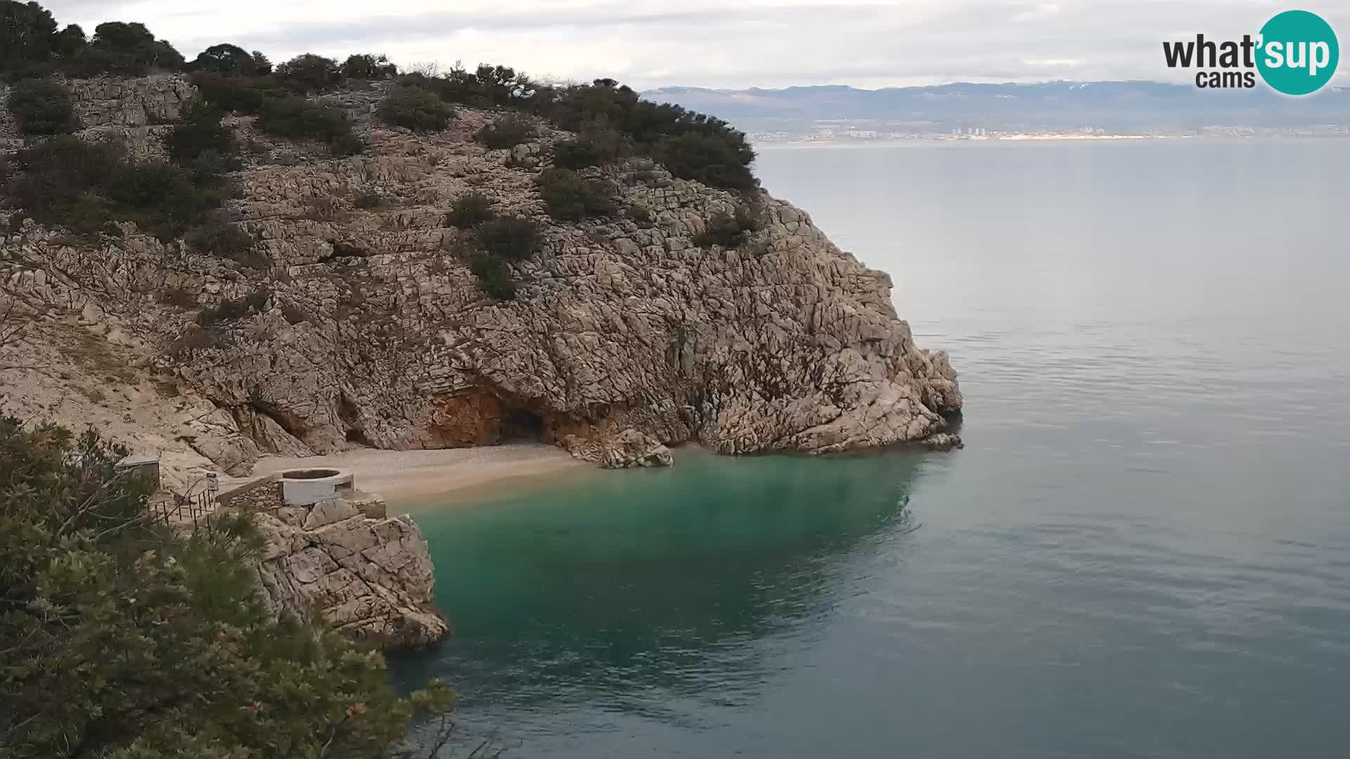 Cámara web de la playa de Brseč en Mošćenička Draga, Croacia