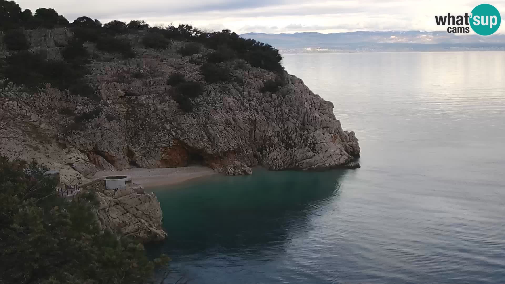 Cámara web de la playa de Brseč en Mošćenička Draga, Croacia