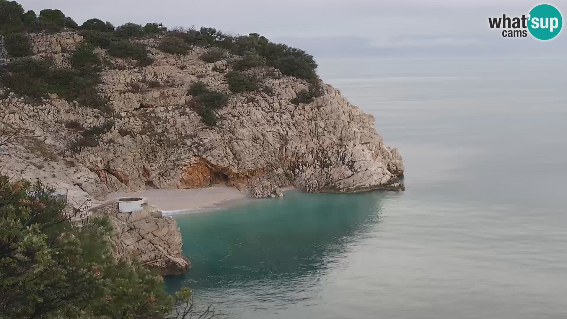 Spletna kamera Brseč plaža – Mošćenička Draga – Hrvaška
