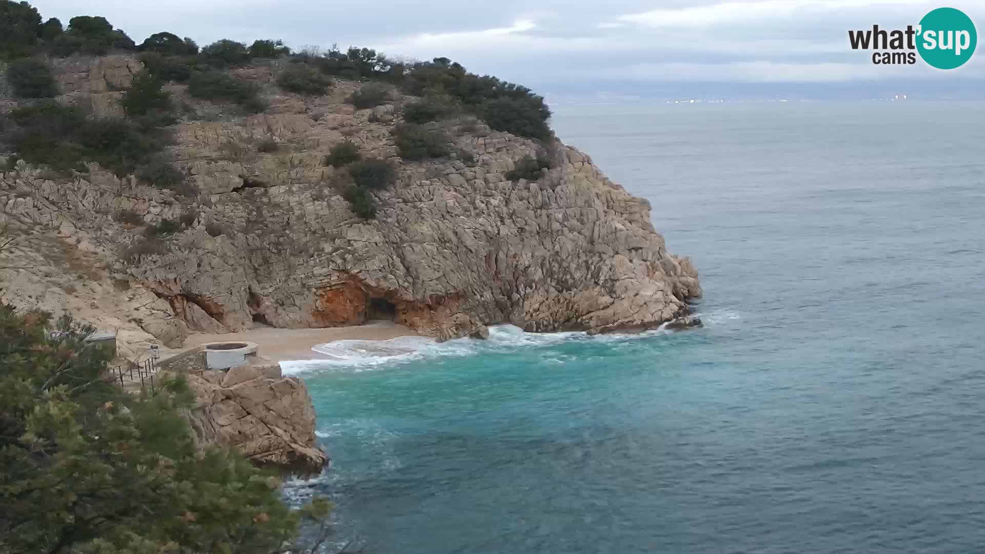 Spletna kamera Brseč plaža – Mošćenička Draga – Hrvaška