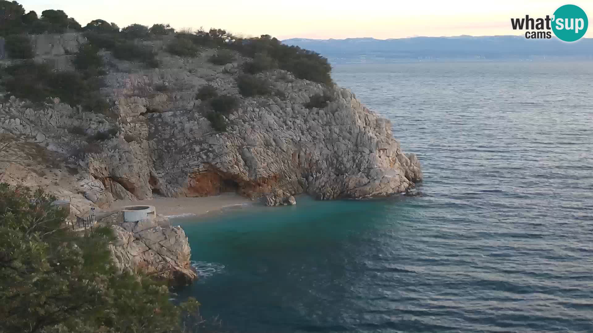Cámara web de la playa de Brseč en Mošćenička Draga, Croacia