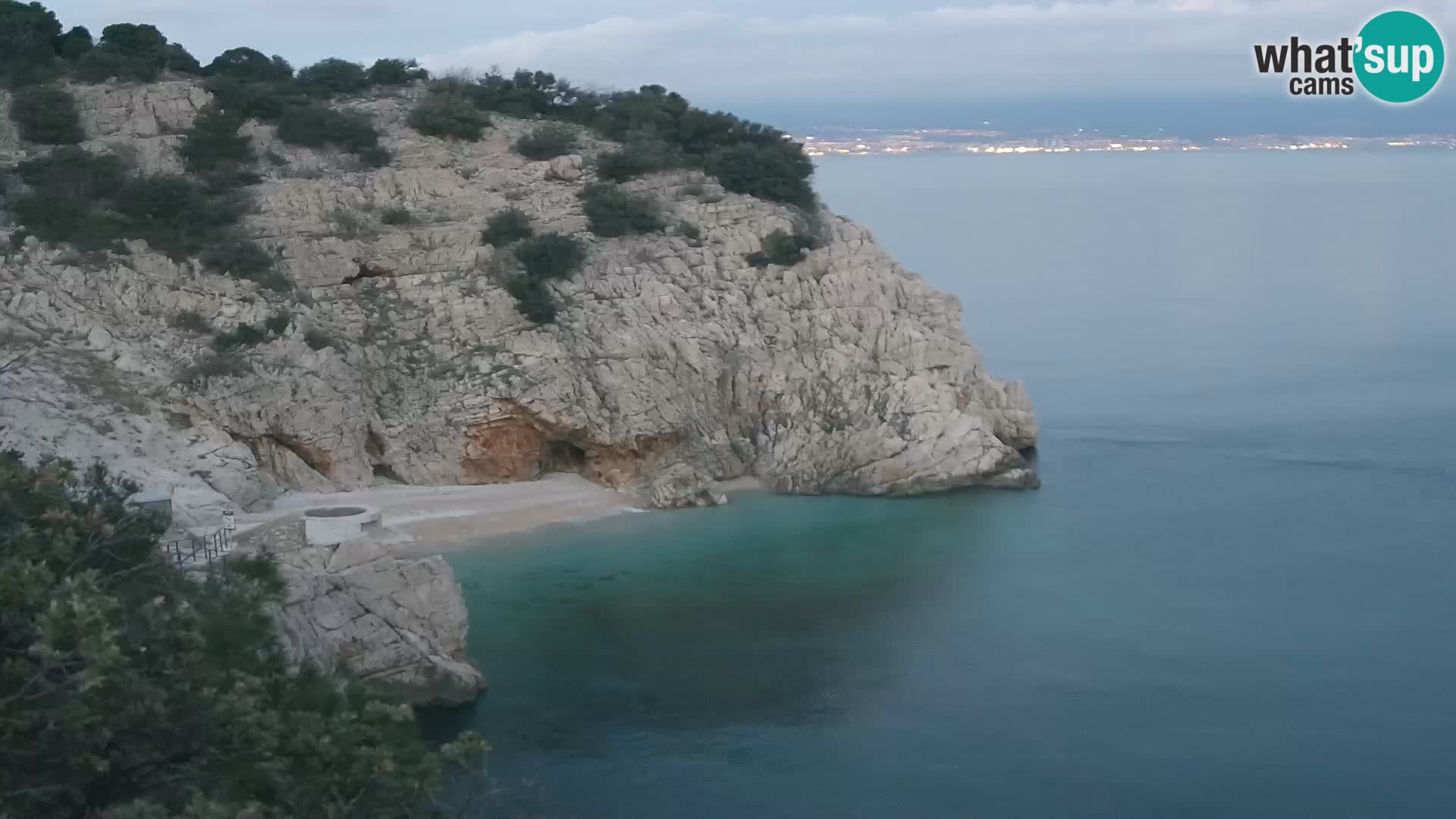 Cámara web de la playa de Brseč en Mošćenička Draga, Croacia