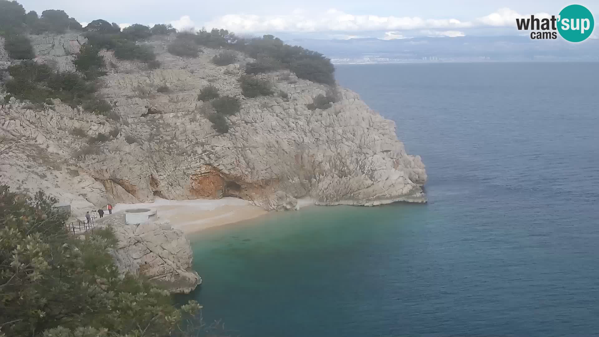 Spletna kamera Brseč plaža – Mošćenička Draga – Hrvaška