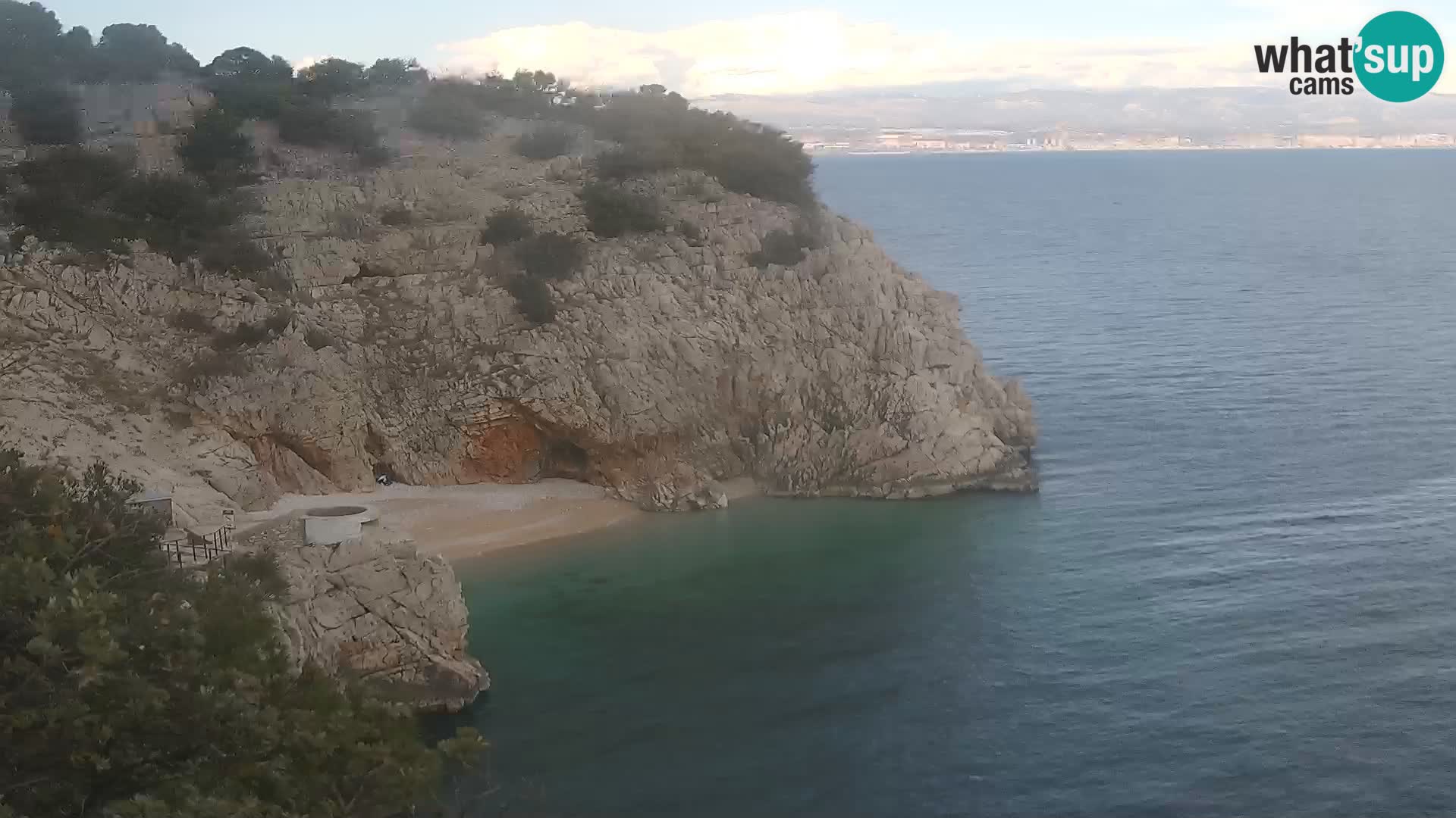 Cámara web de la playa de Brseč en Mošćenička Draga, Croacia