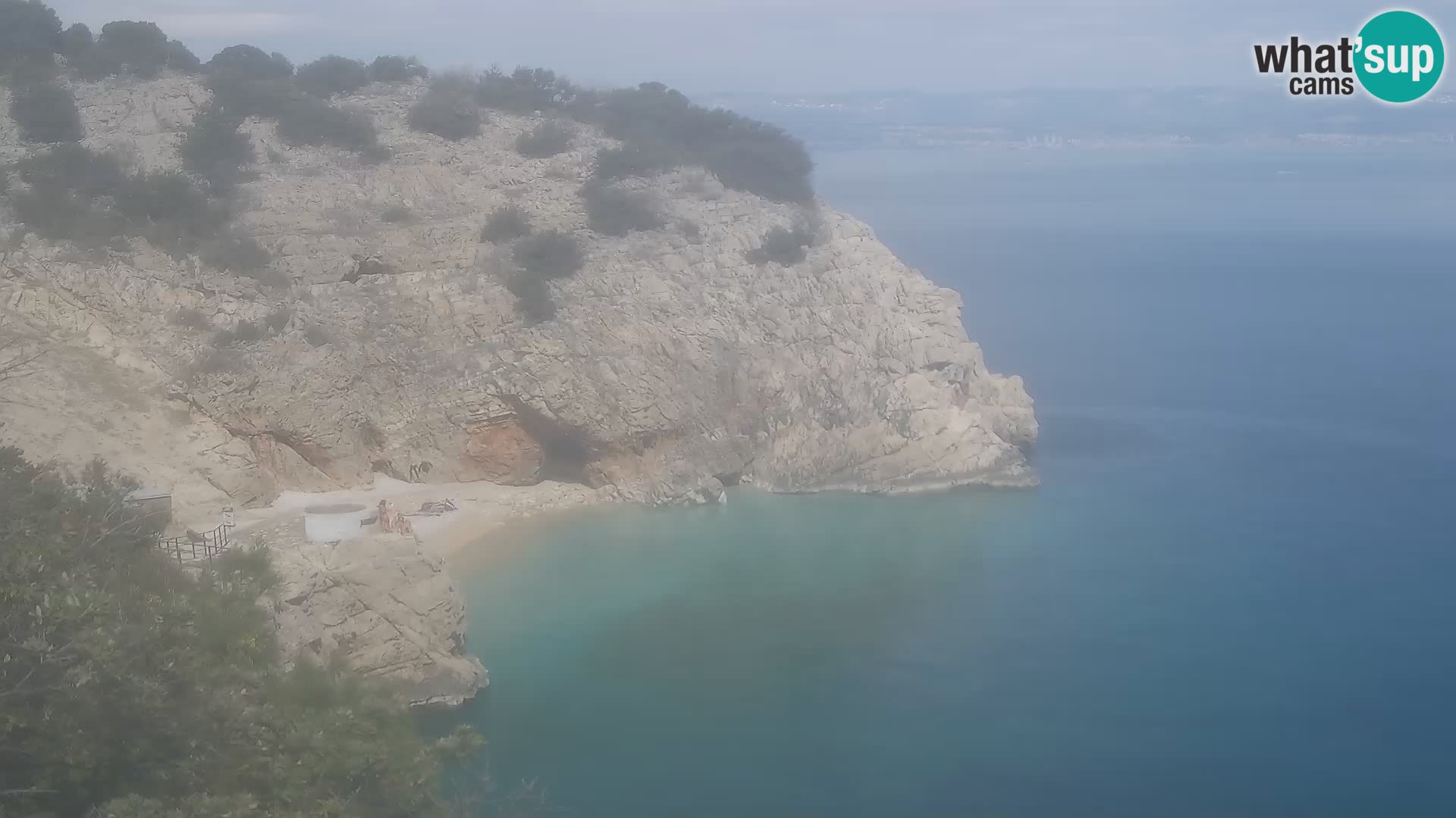 Spletna kamera Brseč plaža – Mošćenička Draga – Hrvaška