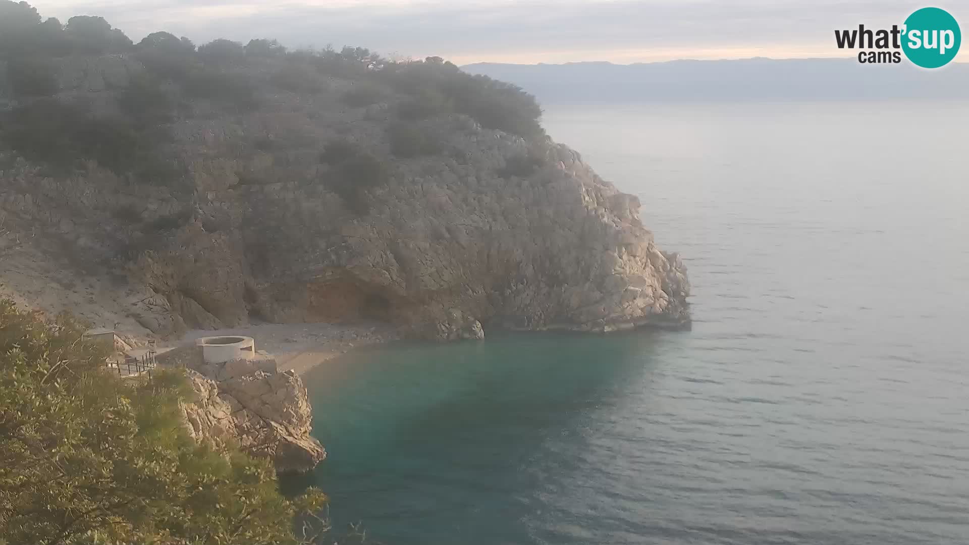 Spletna kamera Brseč plaža – Mošćenička Draga – Hrvaška