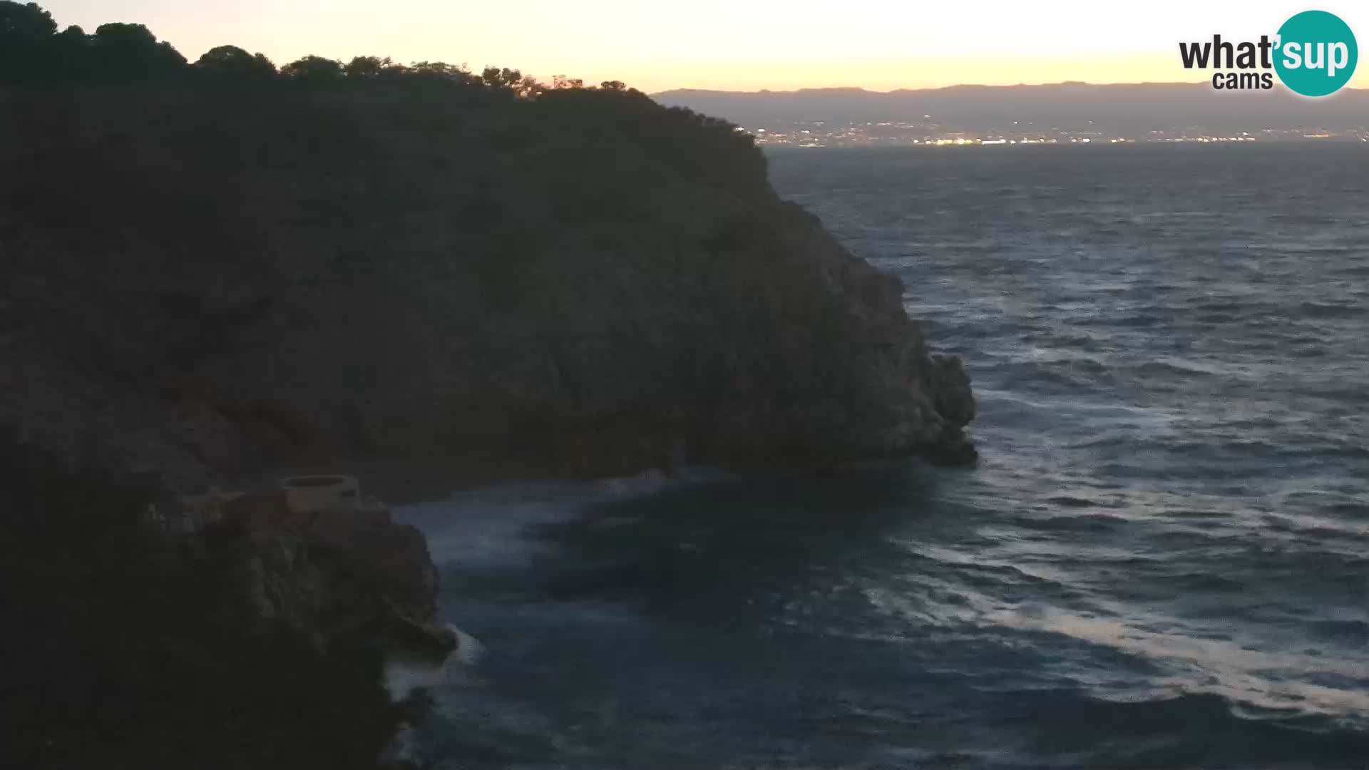 Spletna kamera Brseč plaža – Mošćenička Draga – Hrvaška