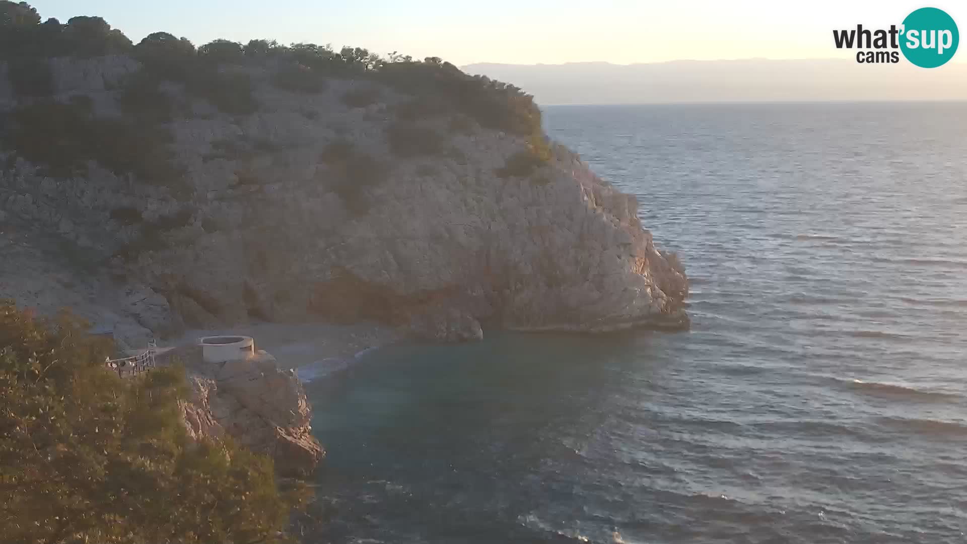 Spletna kamera Brseč plaža – Mošćenička Draga – Hrvaška