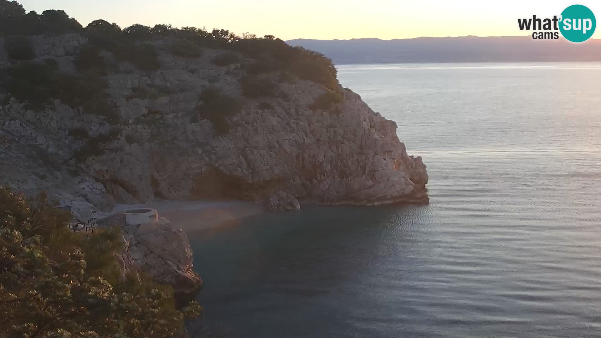 Spletna kamera Brseč plaža – Mošćenička Draga – Hrvaška