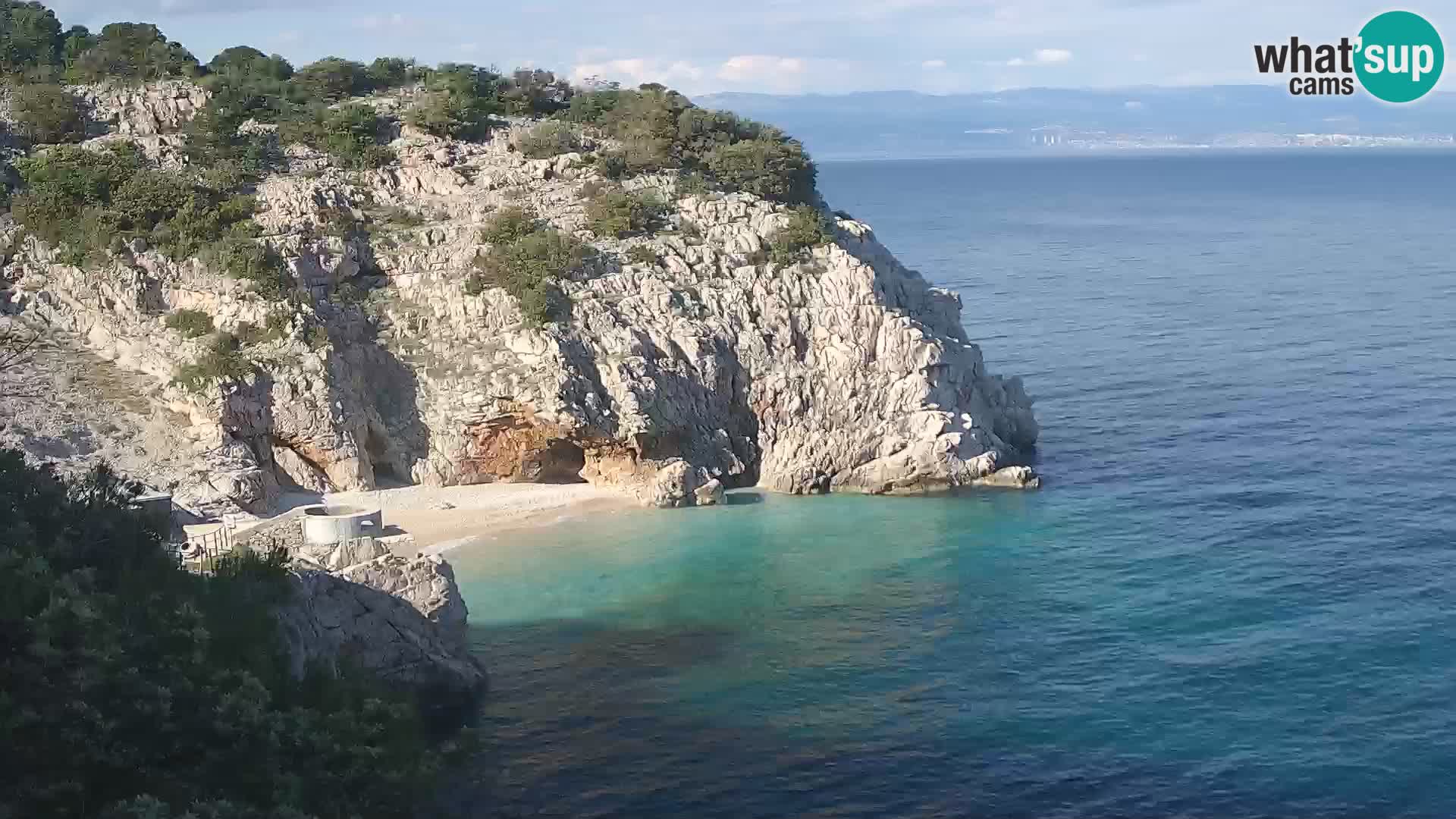 Spletna kamera Brseč plaža – Mošćenička Draga – Hrvaška