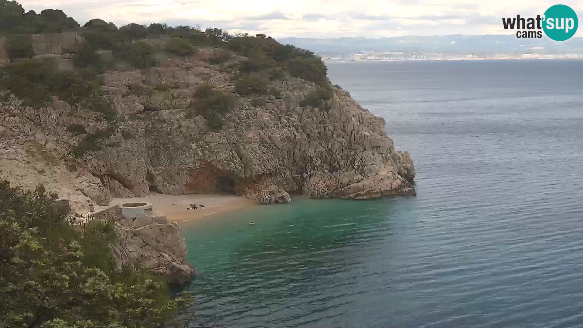 Cámara web de la playa de Brseč en Mošćenička Draga, Croacia