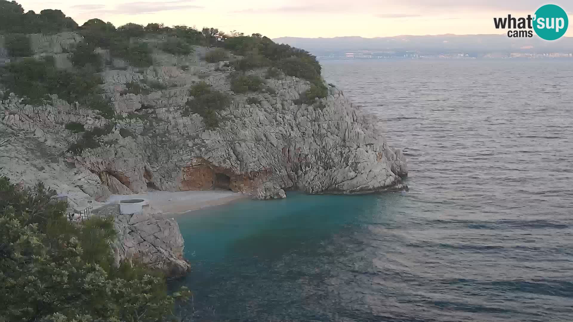 Webcam Brseč beach – Mošćenička Draga – Croatia