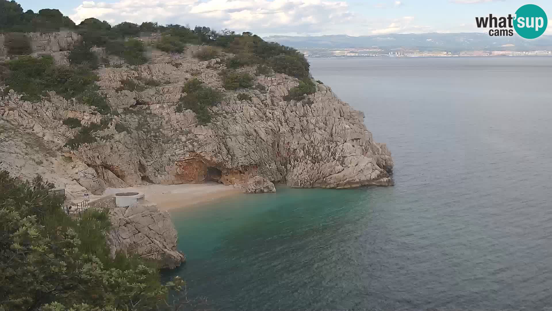 Spletna kamera Brseč plaža – Mošćenička Draga – Hrvaška