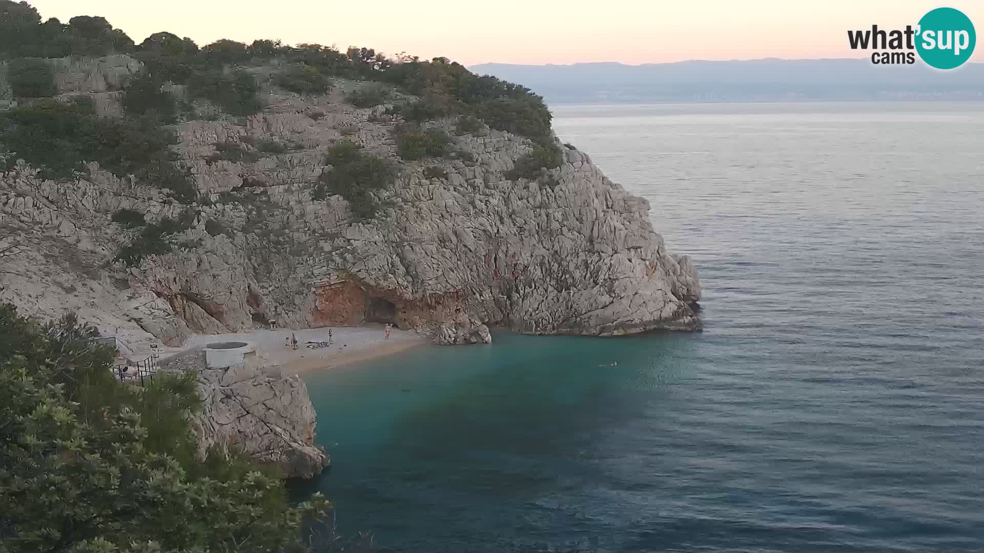 Spletna kamera Brseč plaža – Mošćenička Draga – Hrvaška