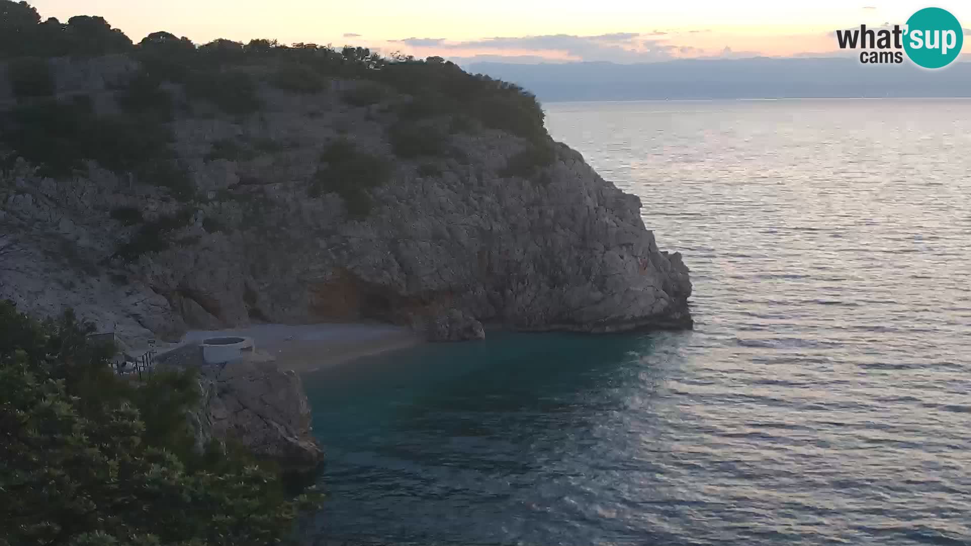 Spletna kamera Brseč plaža – Mošćenička Draga – Hrvaška