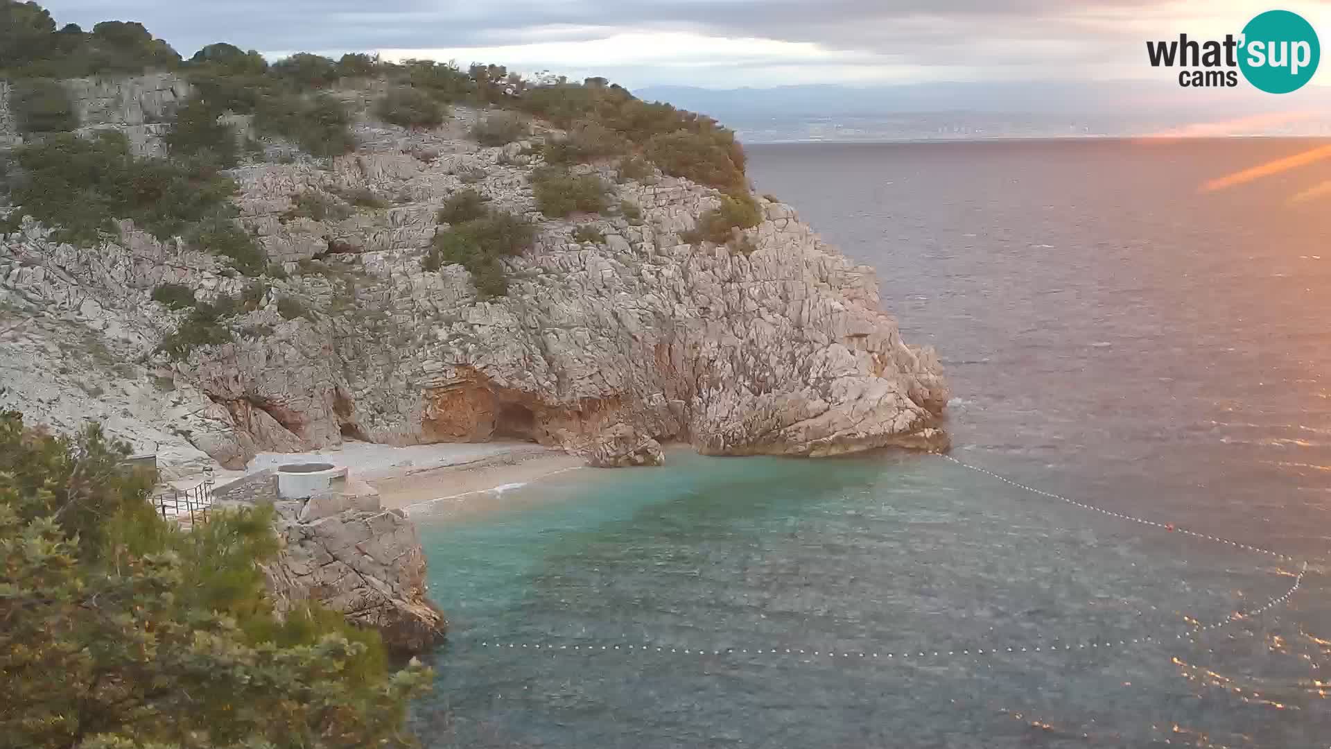 Spletna kamera Brseč plaža – Mošćenička Draga – Hrvaška