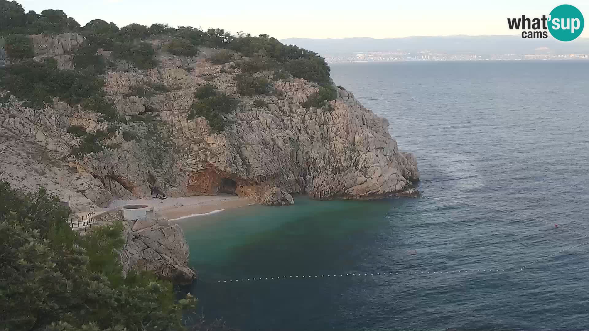 Cámara web de la playa de Brseč en Mošćenička Draga, Croacia