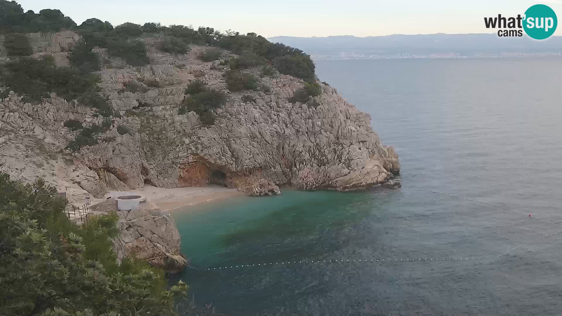 Cámara web de la playa de Brseč en Mošćenička Draga, Croacia