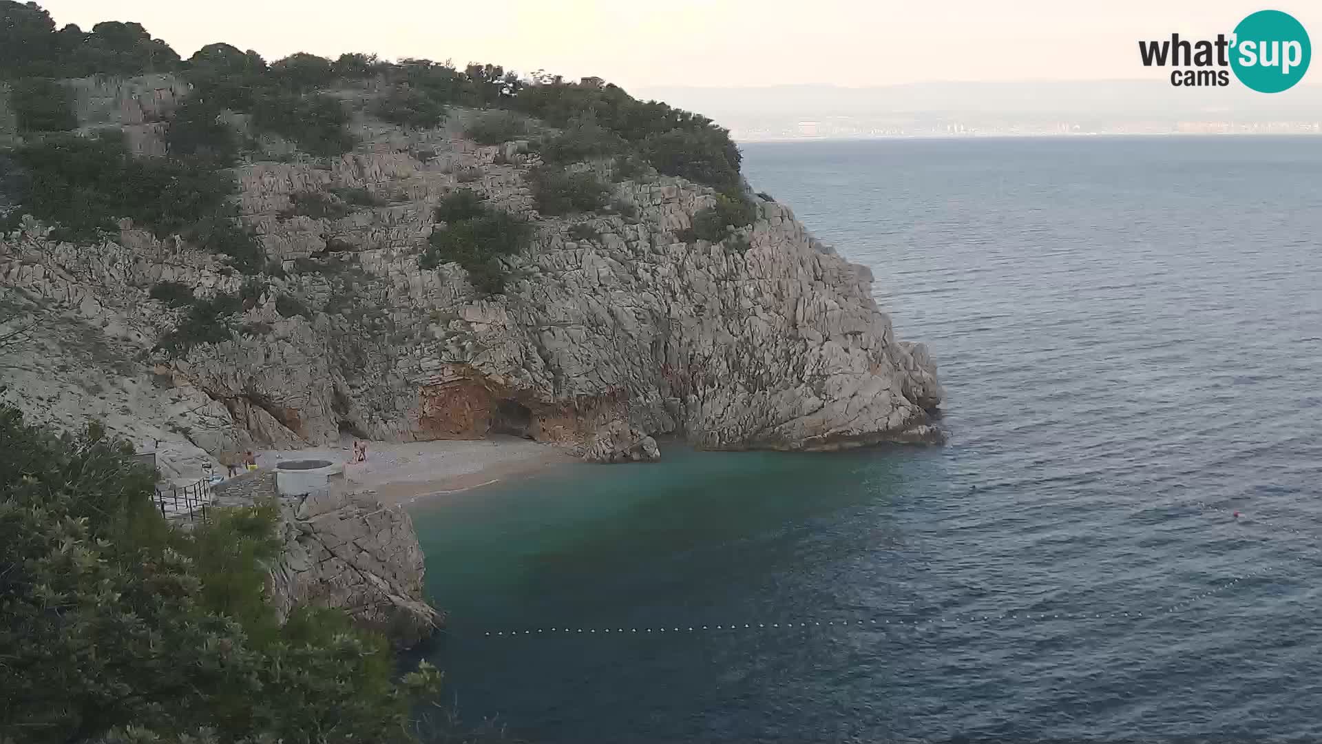 Spletna kamera Brseč plaža – Mošćenička Draga – Hrvaška