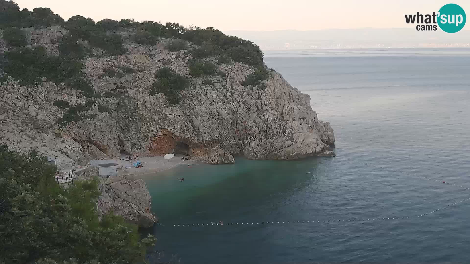 Cámara web de la playa de Brseč en Mošćenička Draga, Croacia