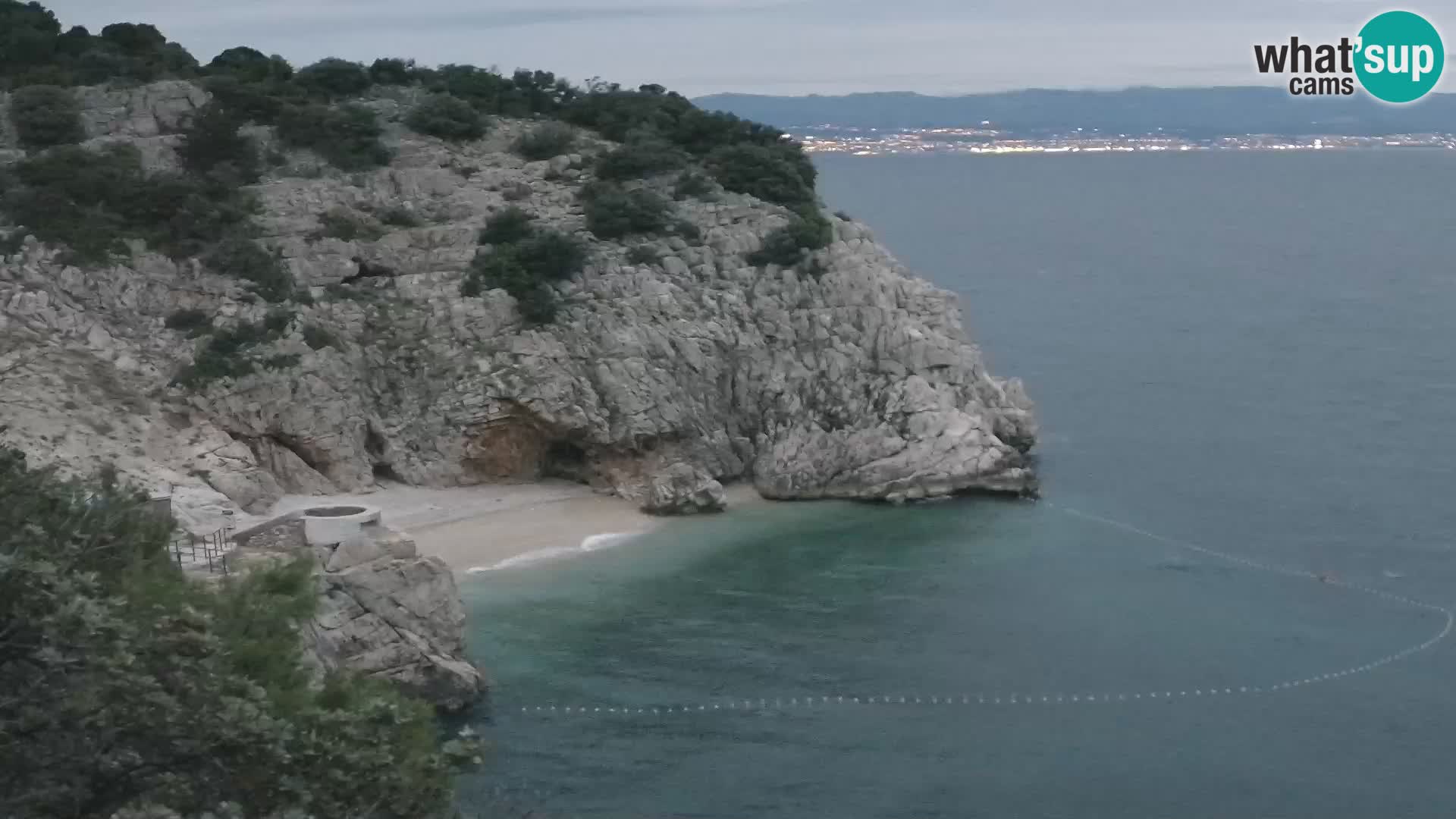 Spletna kamera Brseč plaža – Mošćenička Draga – Hrvaška