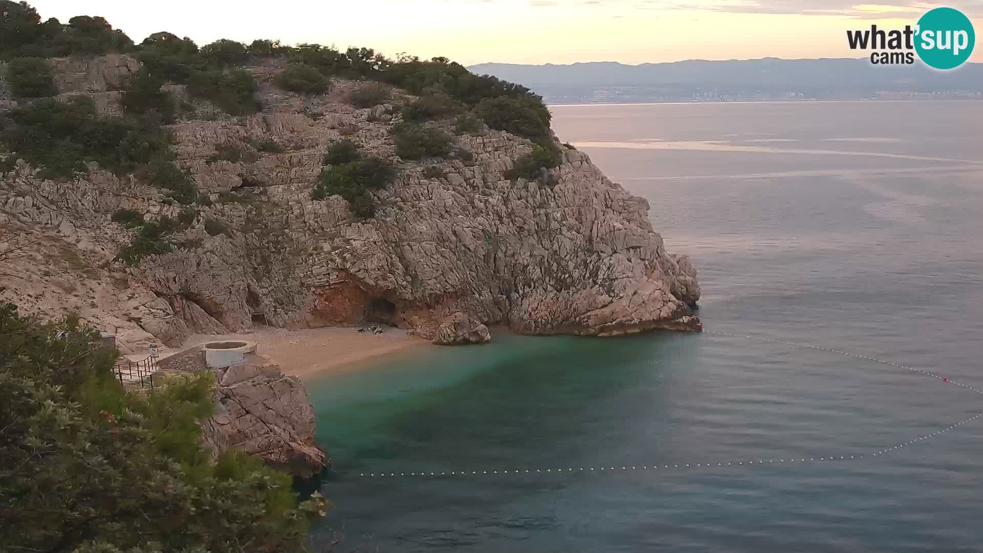 Spletna kamera Brseč plaža – Mošćenička Draga – Hrvaška