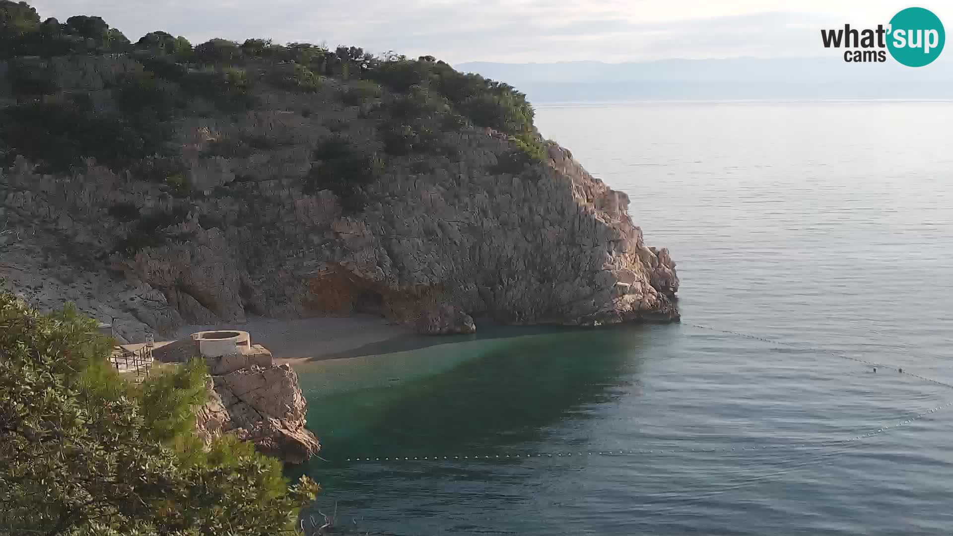 Spletna kamera Brseč plaža – Mošćenička Draga – Hrvaška