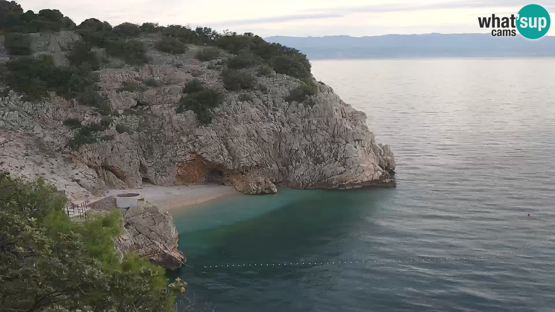 Spletna kamera Brseč plaža – Mošćenička Draga – Hrvaška