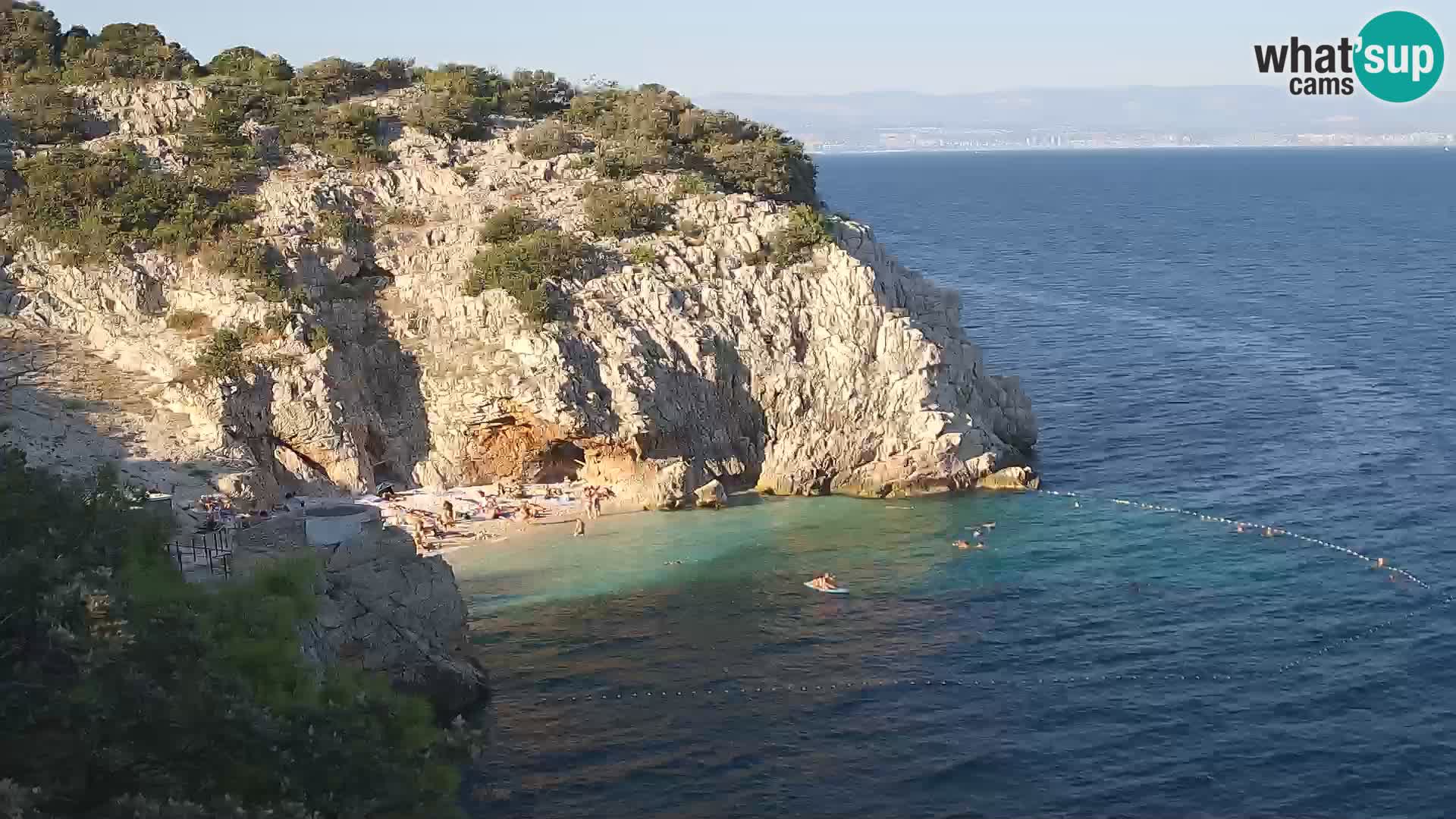 Spletna kamera Brseč plaža – Mošćenička Draga – Hrvaška