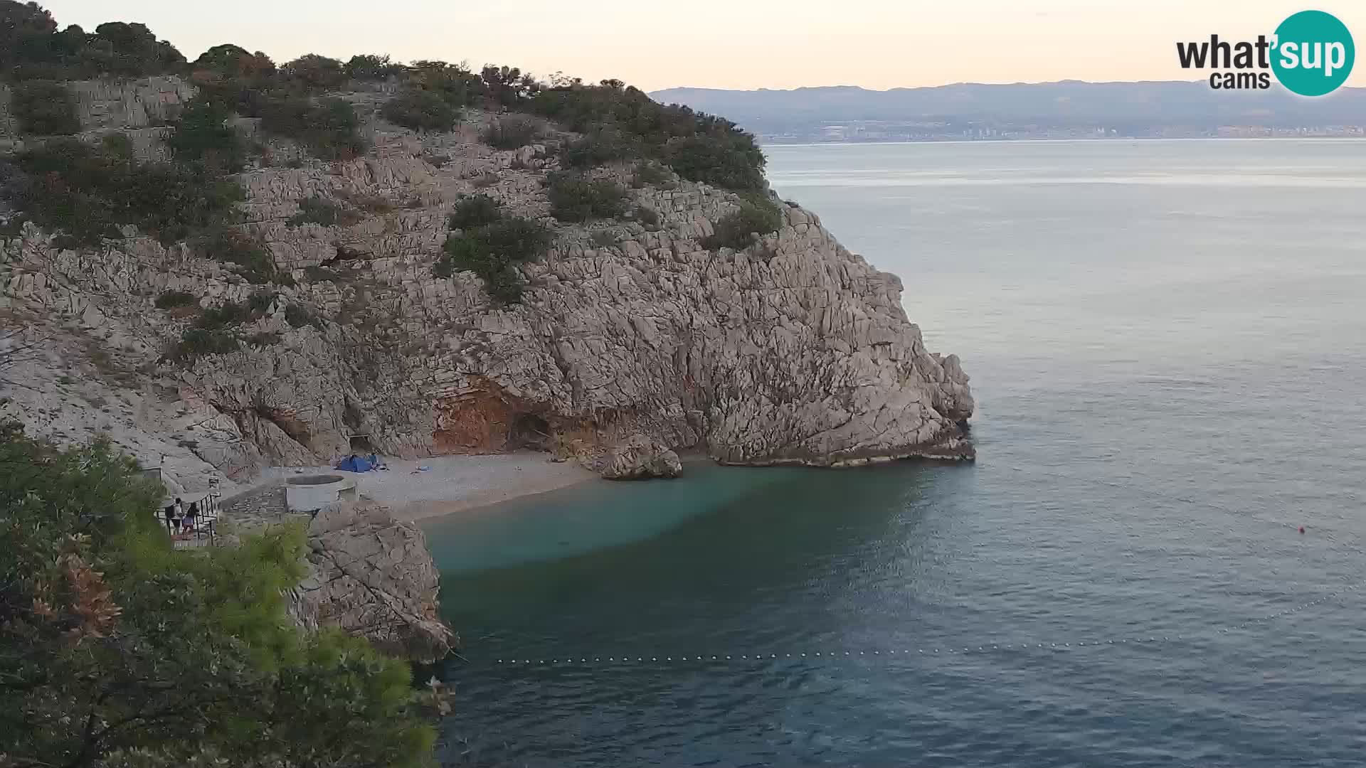 Spletna kamera Brseč plaža – Mošćenička Draga – Hrvaška