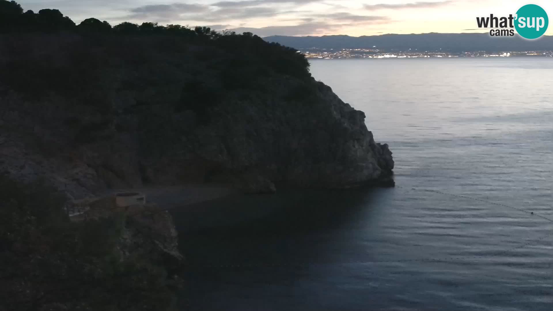 Spletna kamera Brseč plaža – Mošćenička Draga – Hrvaška