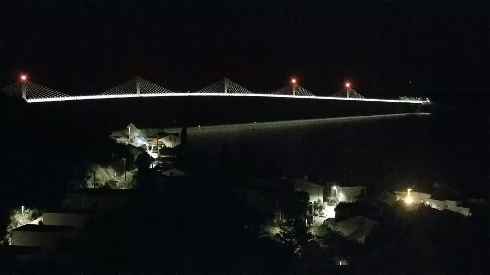 Webcam building Pelješac bridge