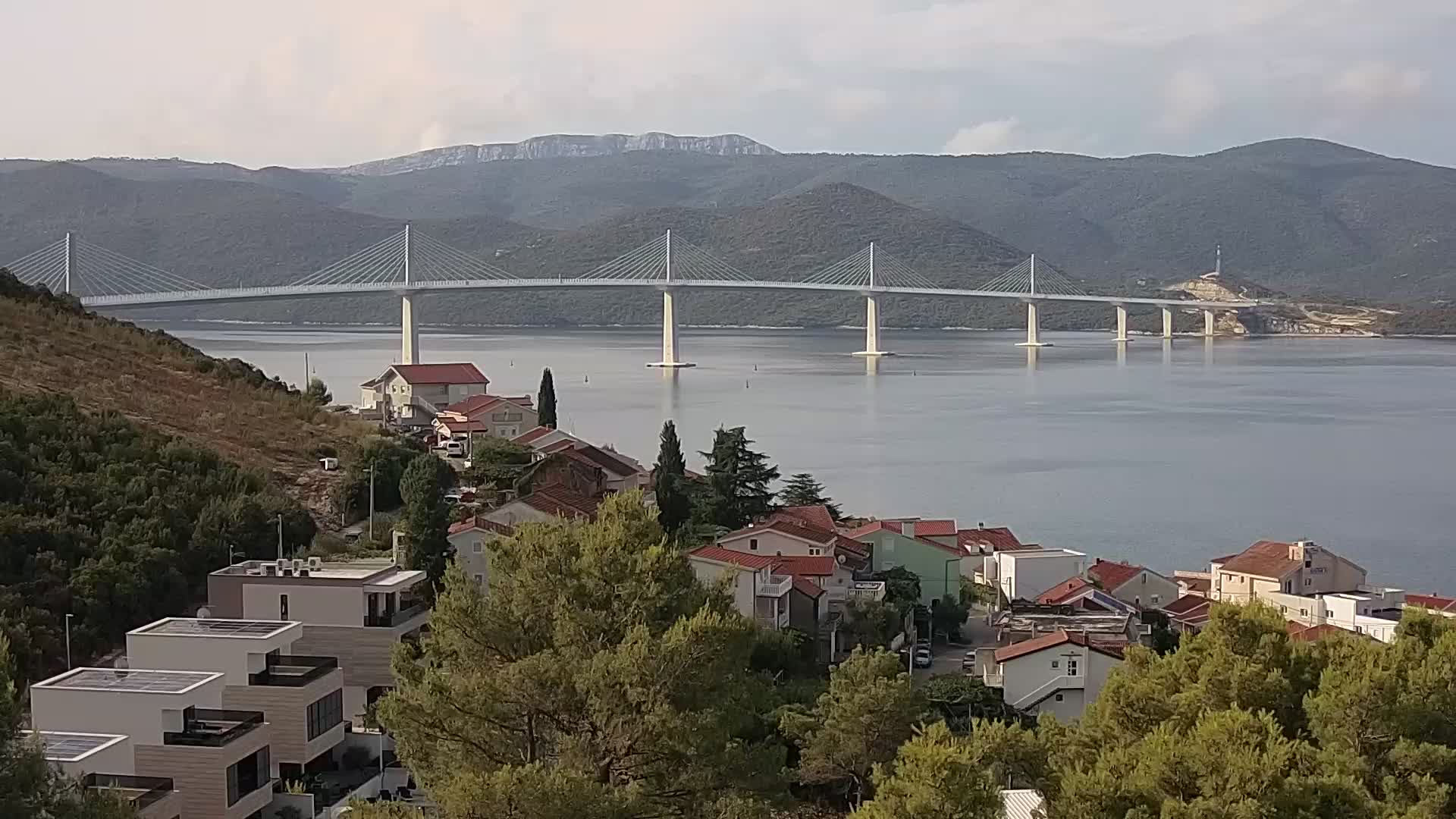 Spletna kamera gradnja mosta na Pelješac