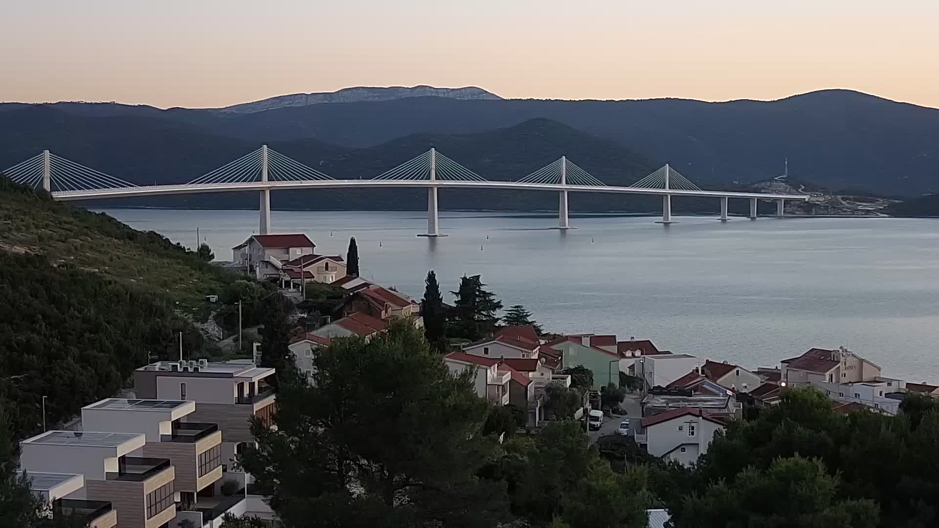 Spletna kamera gradnja mosta na Pelješac