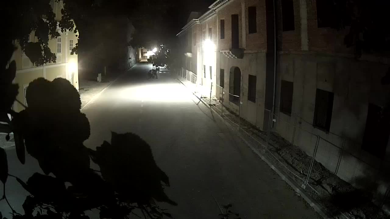 Petrinja rénovation du lycée et de l’administration municipale après le tremblement de terre – Live cam Croatie