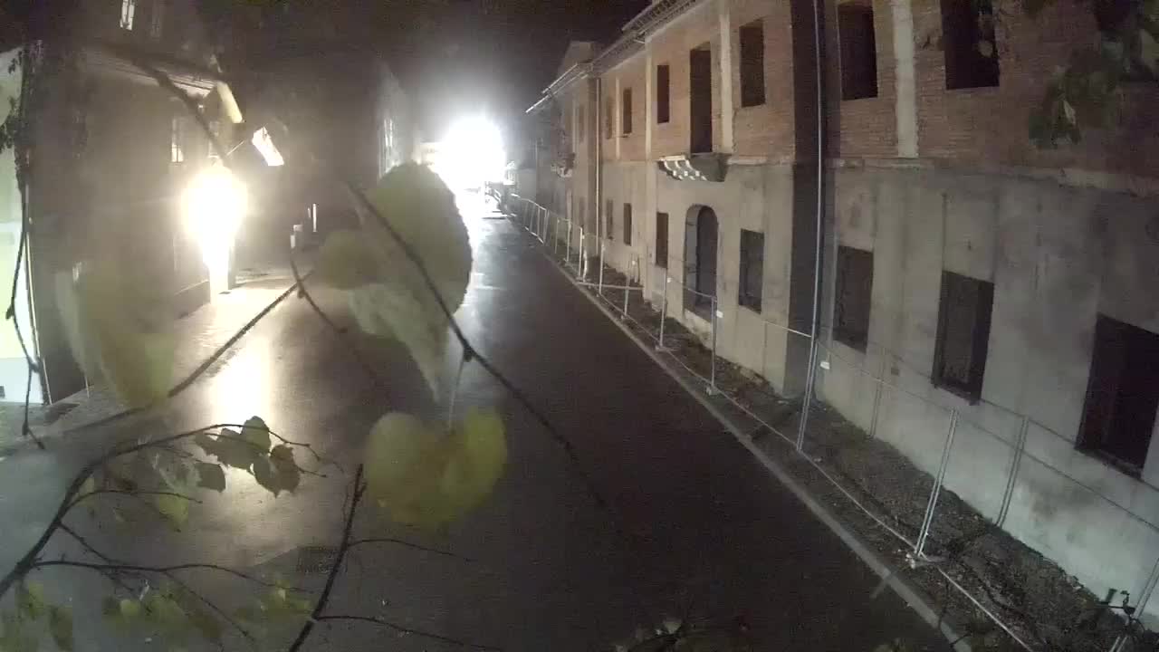 Petrinja ristrutturazione del liceo e dell’amministrazione comunale dopo il terremoto – Live cam Croazia