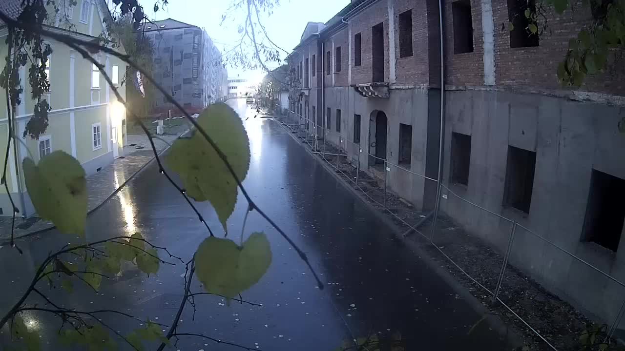 Renovación de Petrinja de la escuela secundaria y la administración de la ciudad después del terremoto – Live cam Croacia