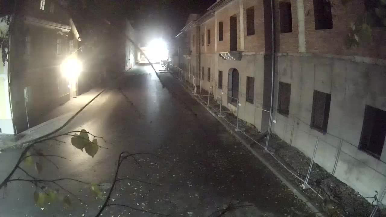 Petrinja ristrutturazione del liceo e dell’amministrazione comunale dopo il terremoto – Live cam Croazia