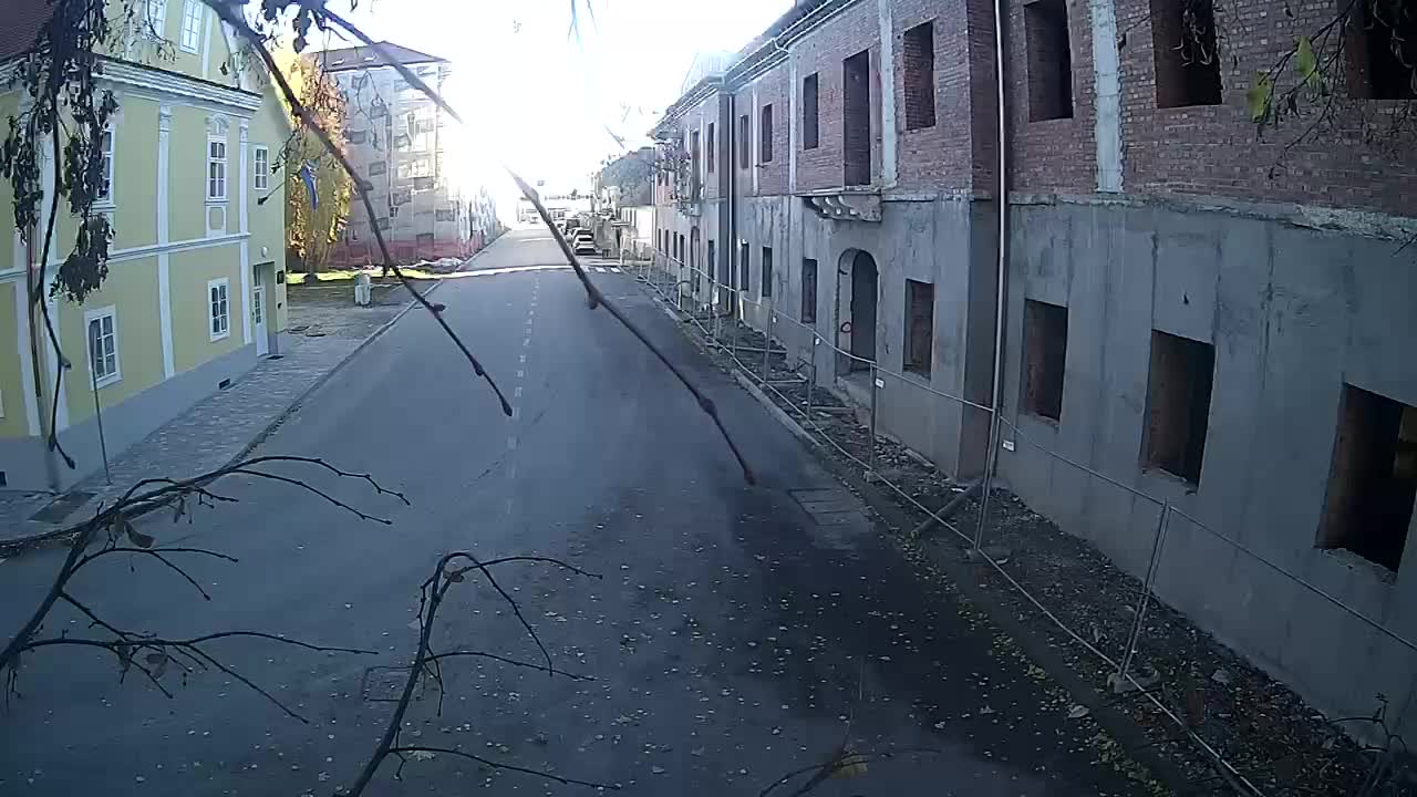 Petrinja ristrutturazione del liceo e dell’amministrazione comunale dopo il terremoto – Live cam Croazia