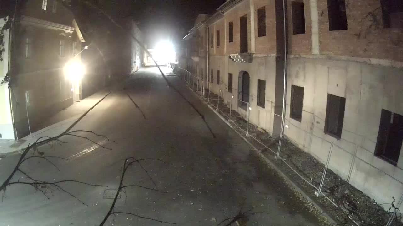 Petrinja ristrutturazione del liceo e dell’amministrazione comunale dopo il terremoto – Live cam Croazia