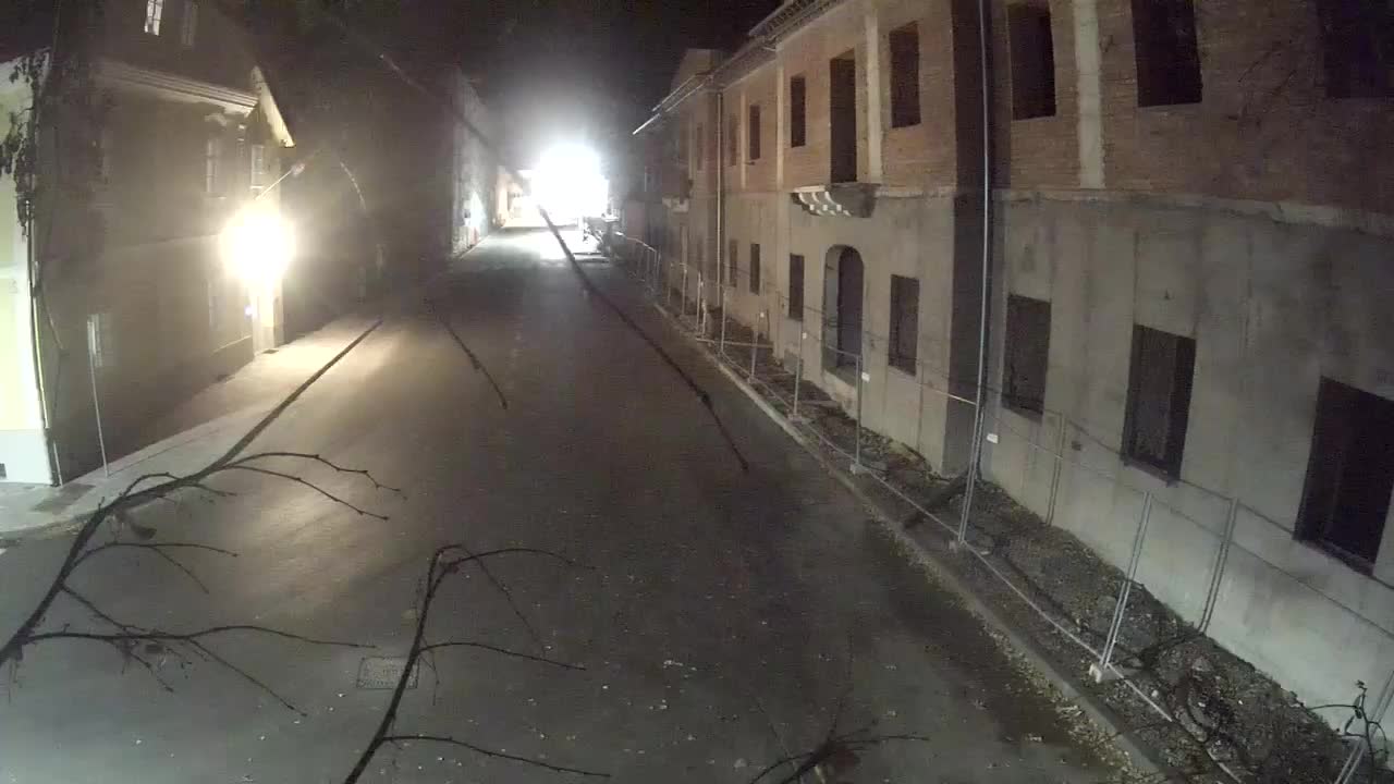 Petrinja ristrutturazione del liceo e dell’amministrazione comunale dopo il terremoto – Live cam Croazia