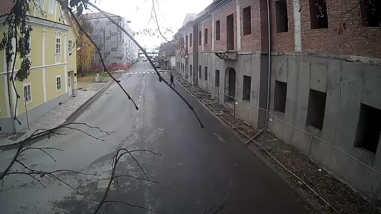 Petrinja Renovierung der High School und Stadtverwaltung nach dem Erdbeben – Live Cam Kroatien