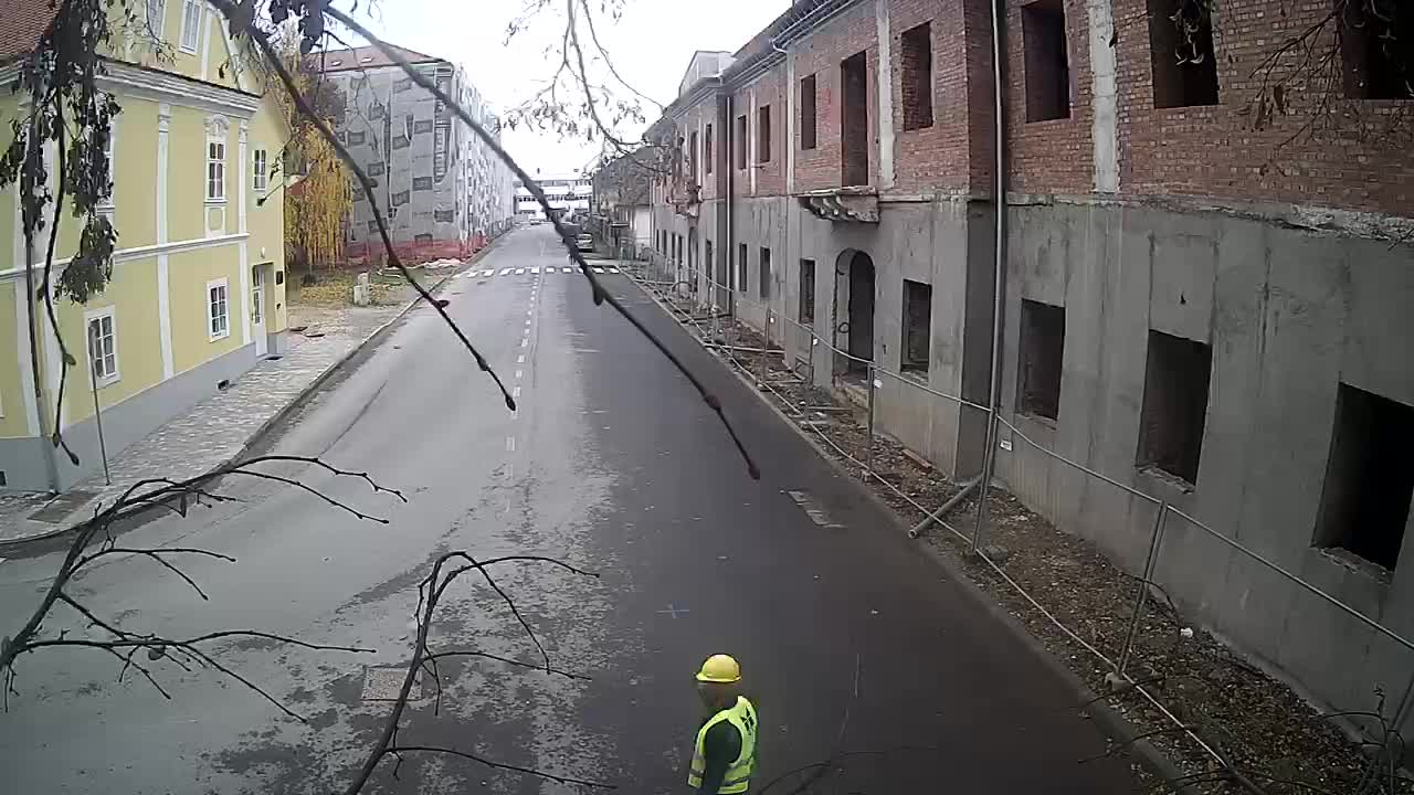 Petrinja Renovierung der High School und Stadtverwaltung nach dem Erdbeben – Live Cam Kroatien