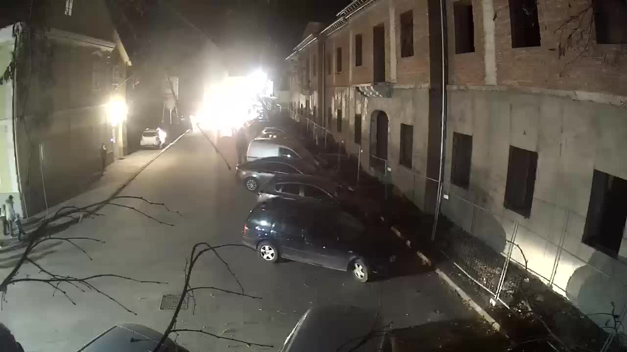 Renovación de Petrinja de la escuela secundaria y la administración de la ciudad después del terremoto – Live cam Croacia