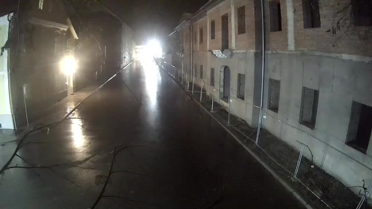 Petrinja ristrutturazione del liceo e dell’amministrazione comunale dopo il terremoto – Live cam Croazia